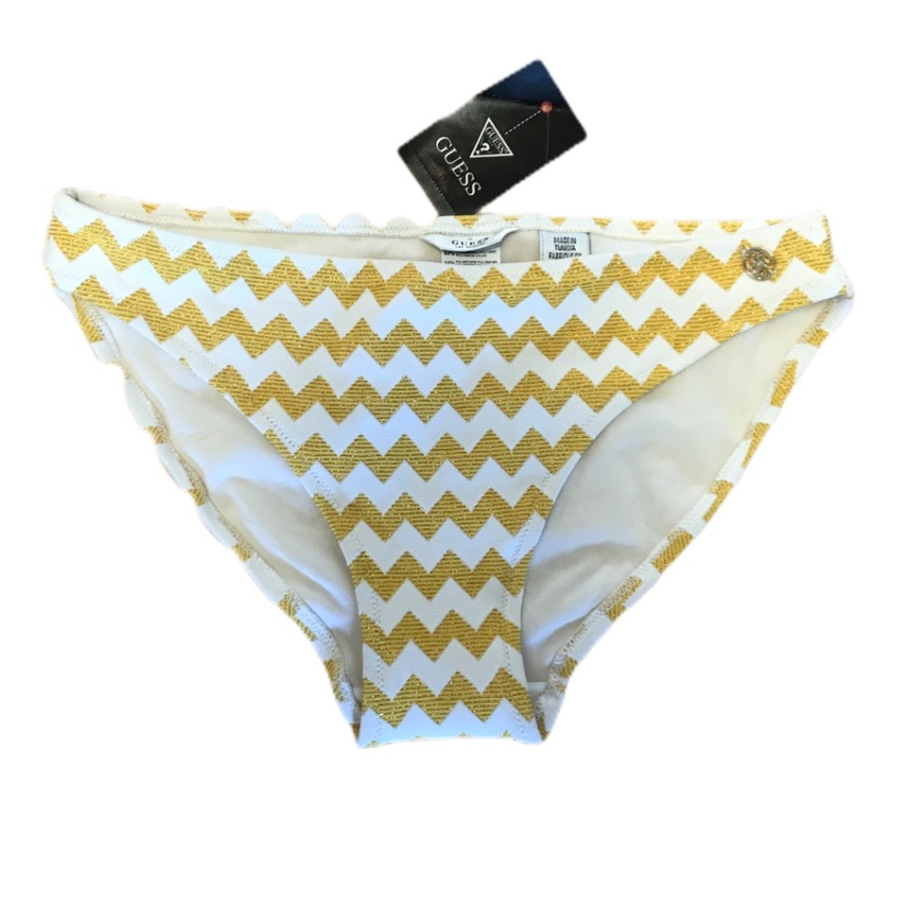 White/Gold bikini bottom🏖
